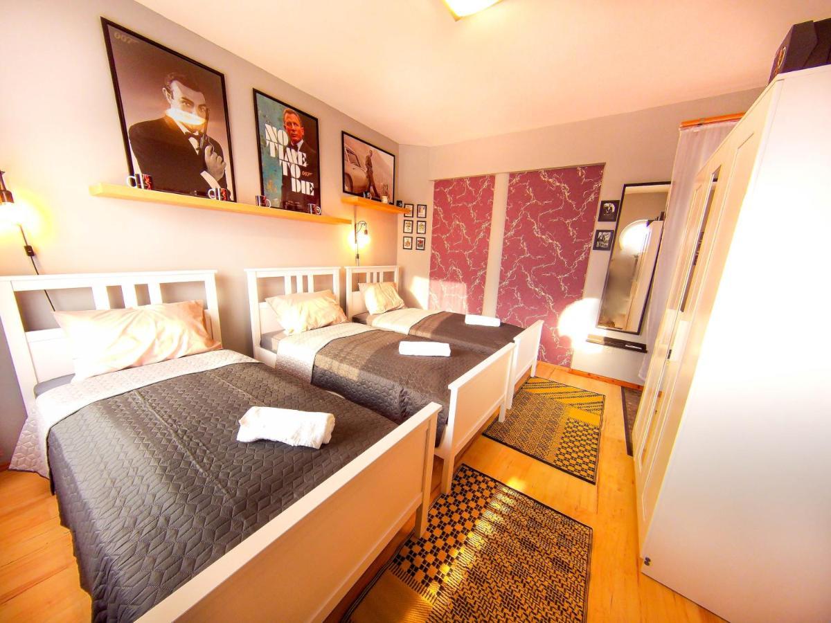Notafa Vendeghaz Eger Hotel Bagian luar foto